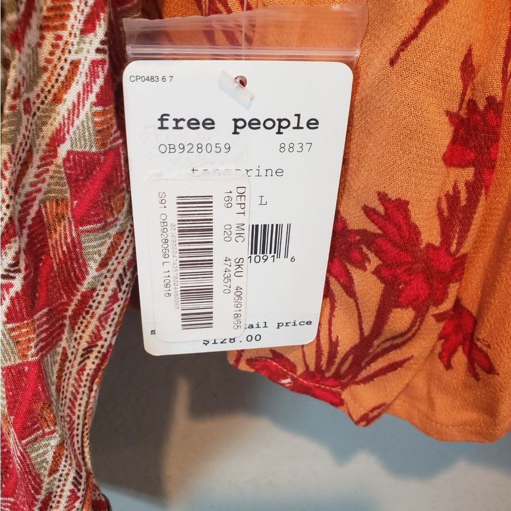 Free People Multicolor Floral V-Neck Blouse New W Tag Size Lg - Picture 4 of 5